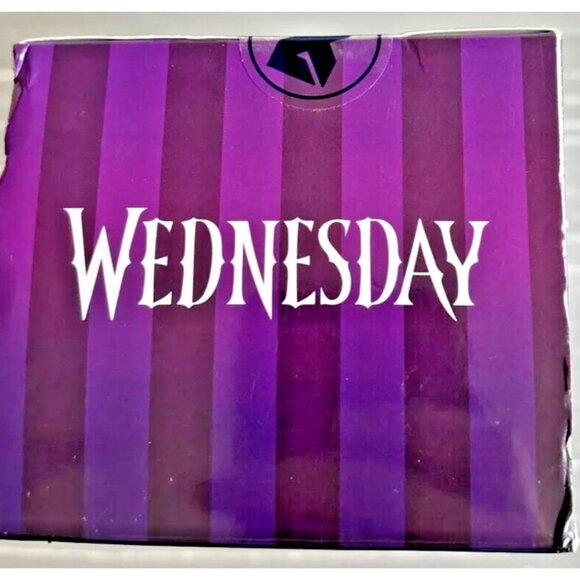 NIB WEDNESDAY Addams Family Vinyl Minix Collectable Figurine TV Series 113 - Picture 6 of 13